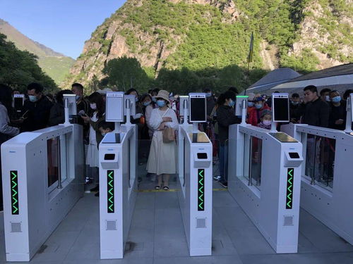 五一假期九寨溝游客數量穩步上升，景區管理有序保障游覽體驗